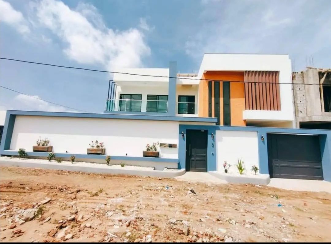 Villa duplex en vente