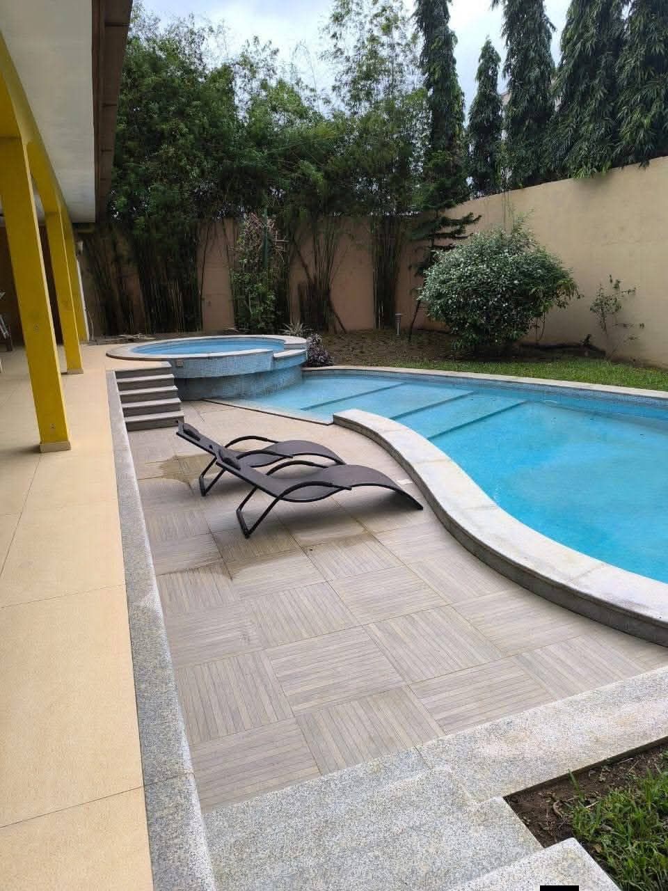 VILLA DUPLEX MEUBLÉ 5 PIÈCES EN LOCATION