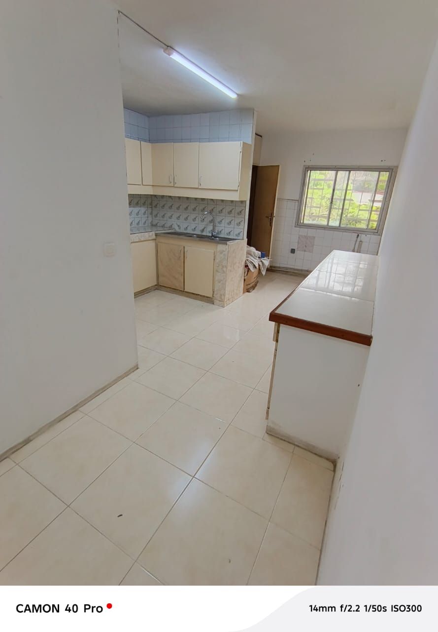 BEL APPARTEMENT DE 05 PIÈCES EN LOCATION