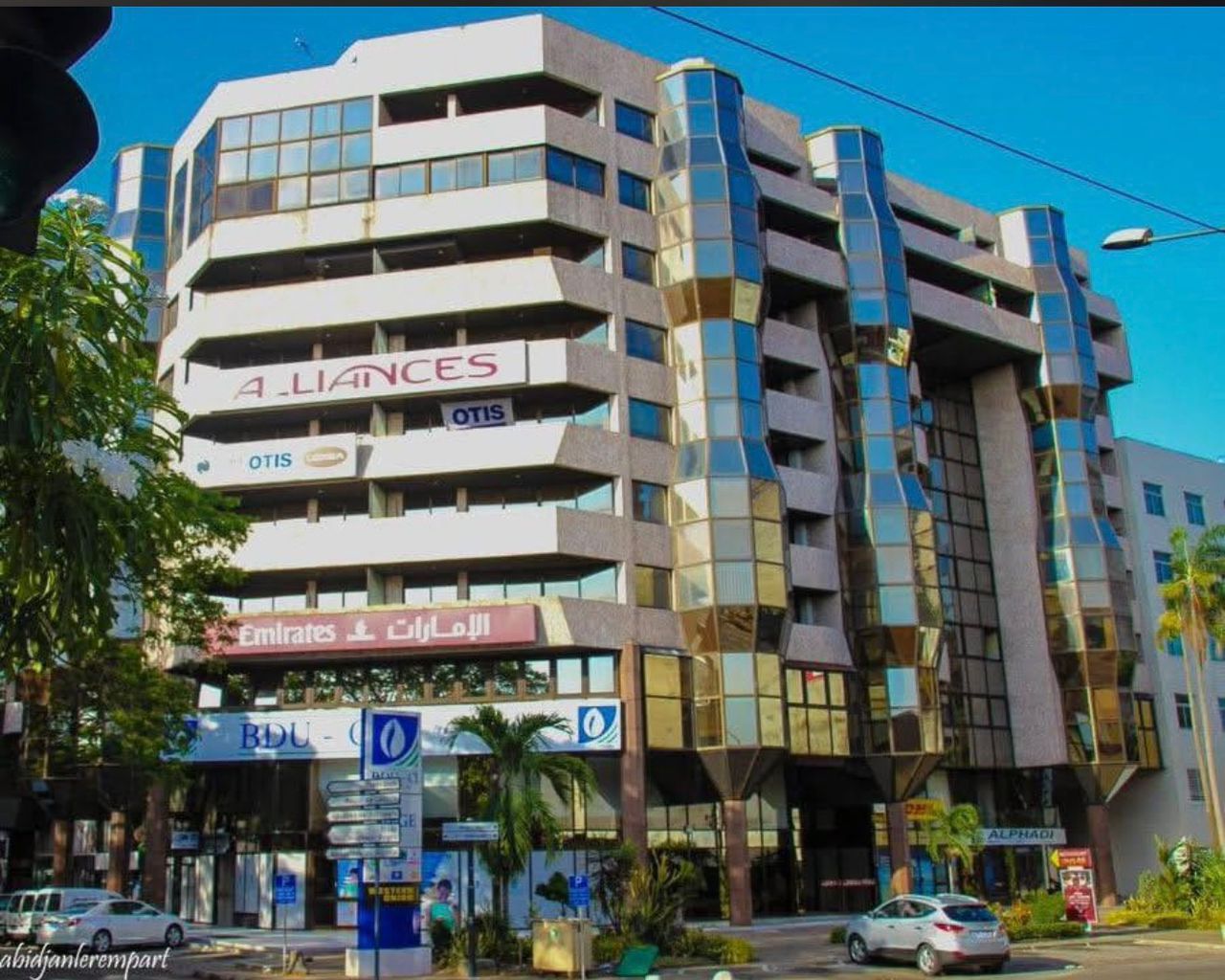 BUREAU EN LOCATION AU PLATEAU