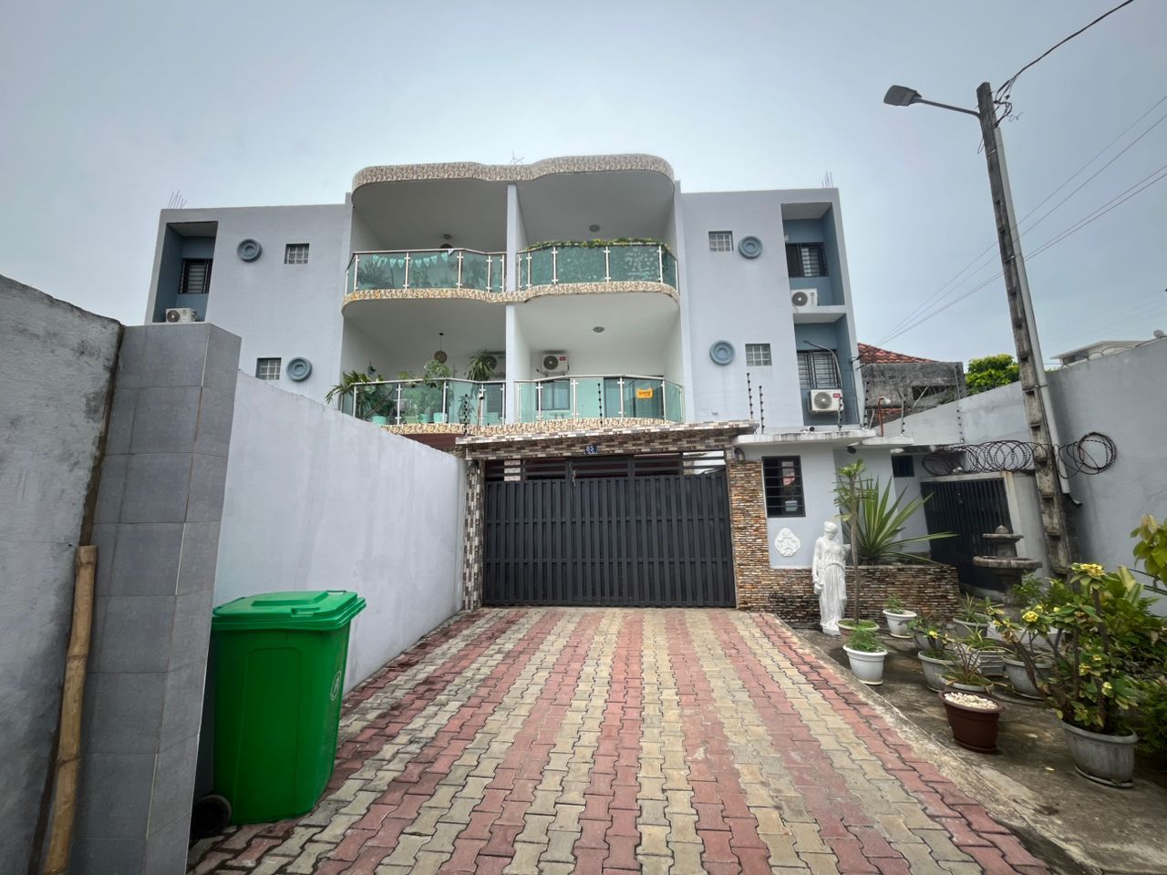 APPARTEMENTS DE 3 PIÈCES EN VENTE