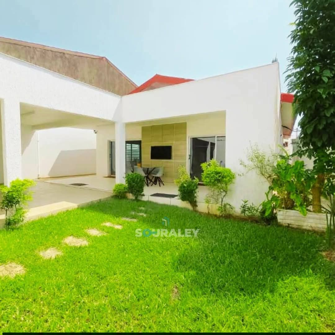 VILLA BASSE 5 PIÈCES À LOUER