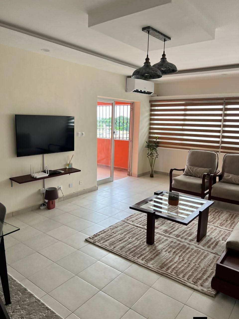 APPARTEMENT 5 PIÈCES À LOUER