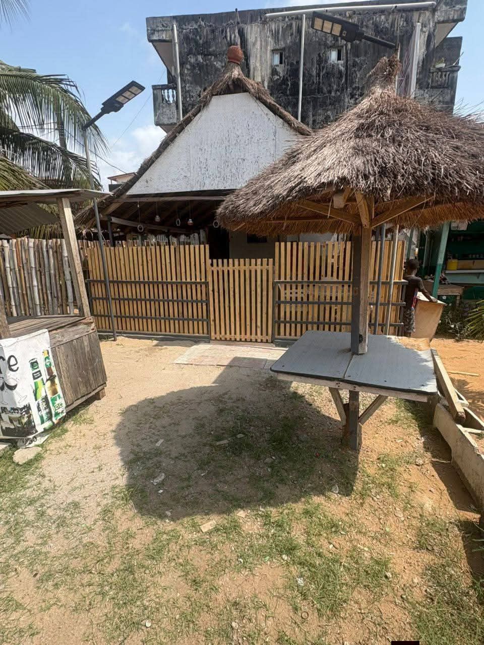 LOCAL DE RESTAURANT À VENDRE