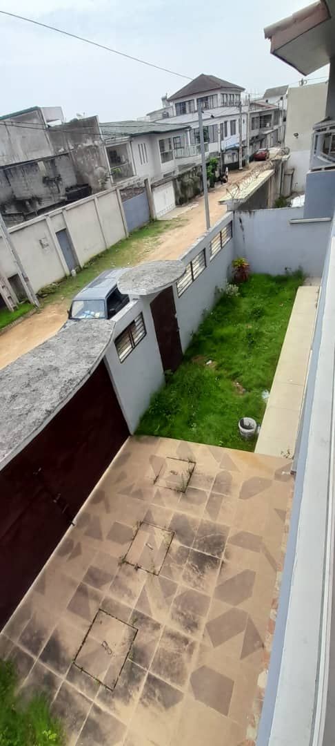Belle villa duplex en location