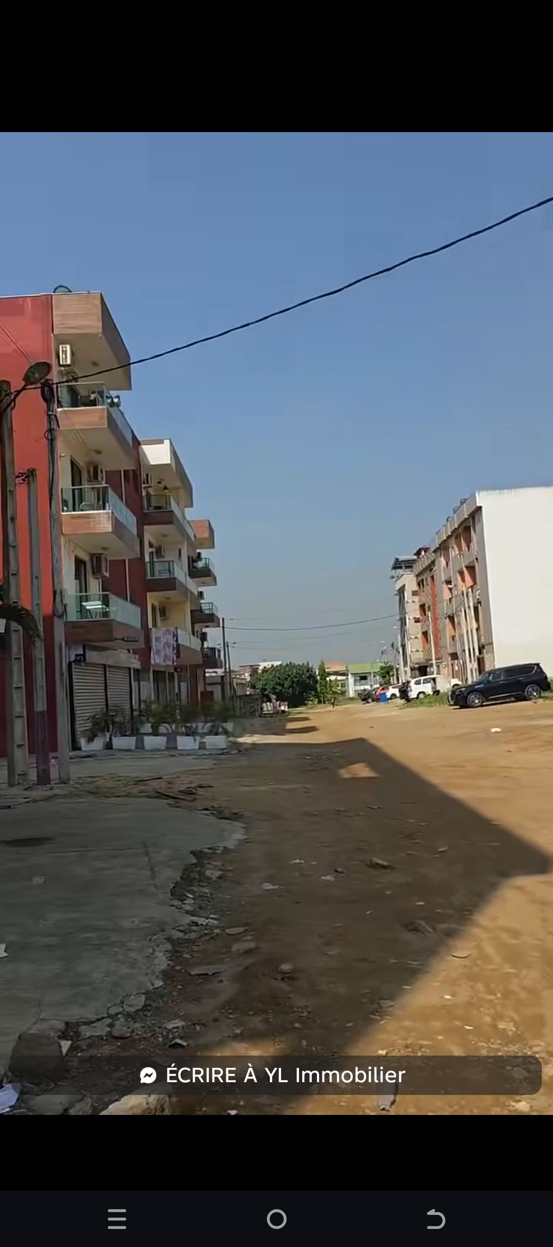 GRAND MAGASIN EN LOCATION
