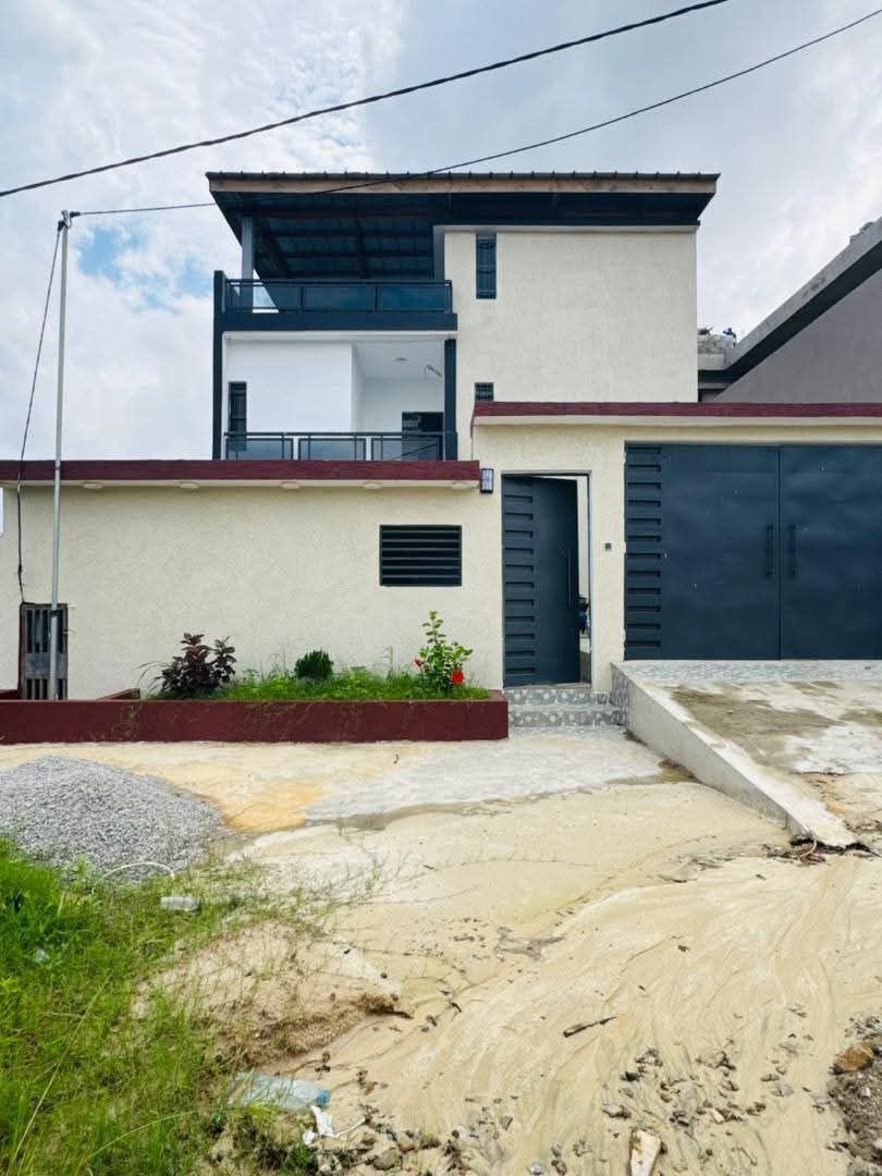 VILLA DUPLEX 4 PIÈCES À LOUER