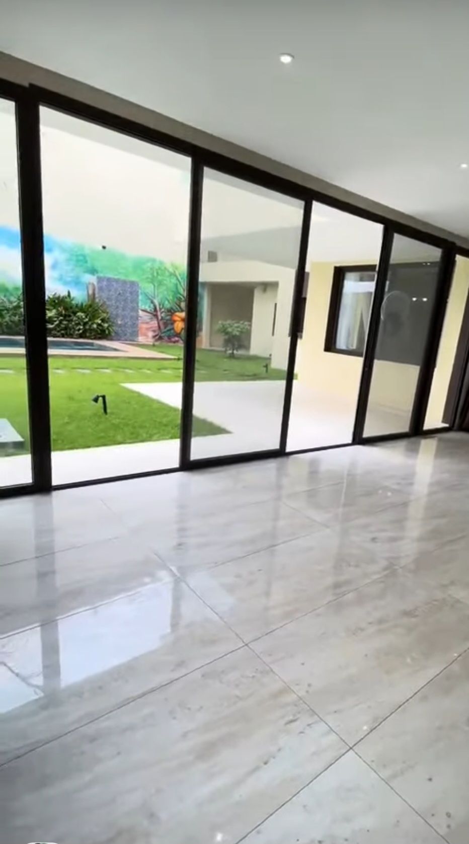 JOLIE VILLA DUPLEX MODERNE TRÈS HAUT STANDING EN VENTE À COCODY