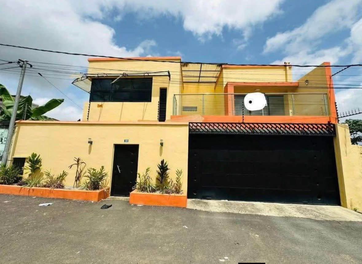 BELLE VILLA DUPLEX 7 PIÈCES À VENDRE