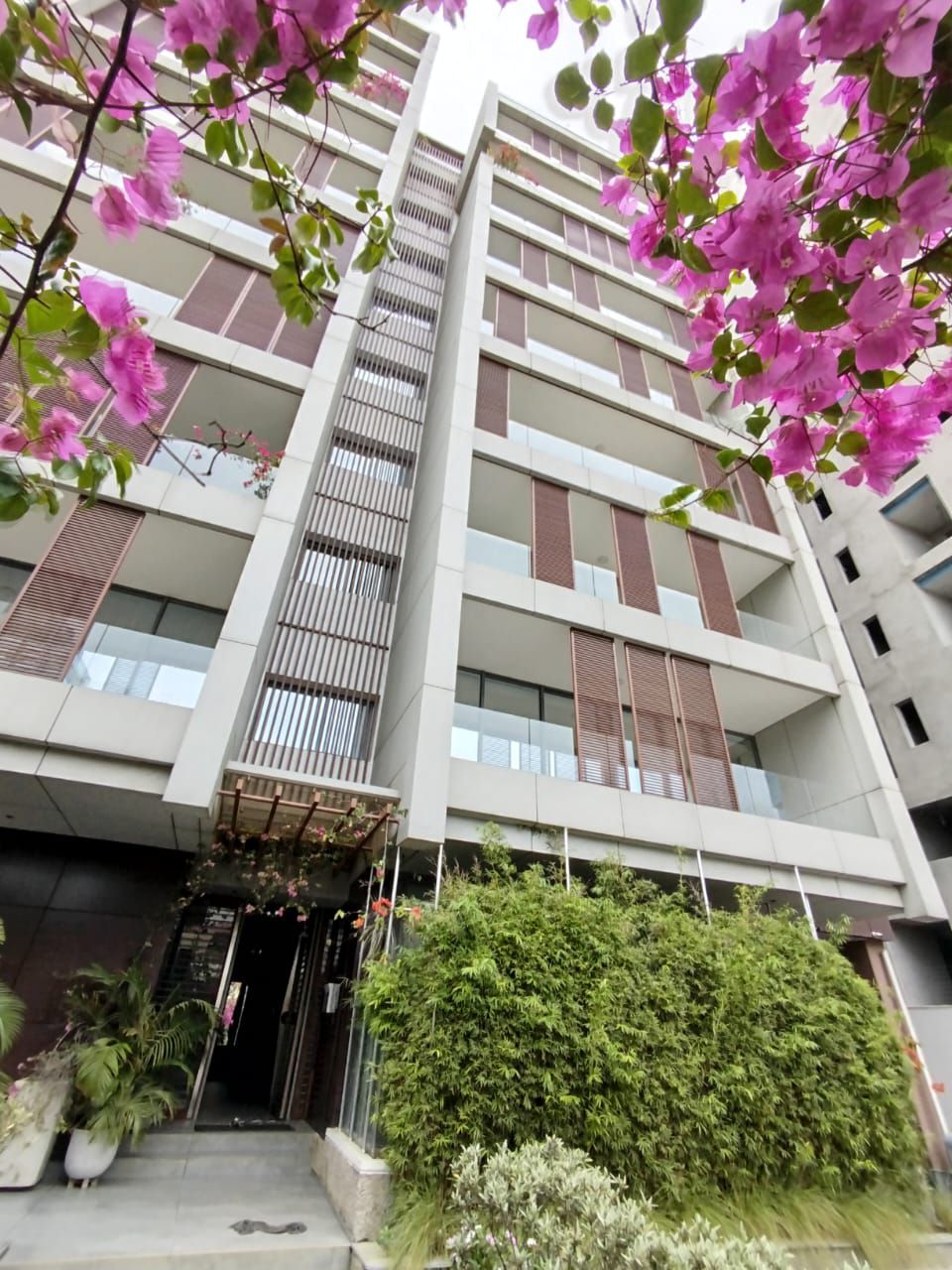 APPARTEMENTS