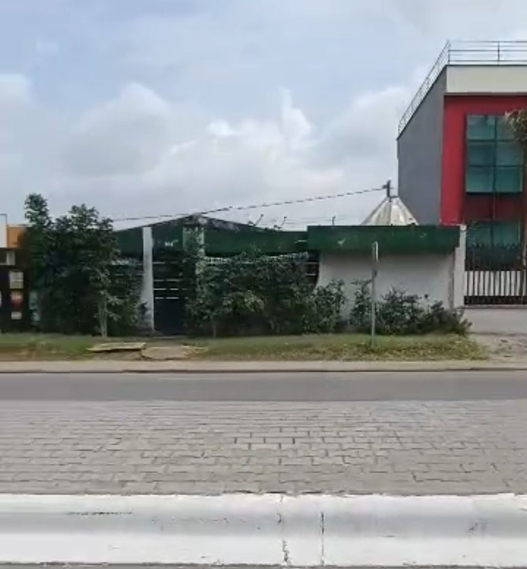 Vente de villa basse à raser