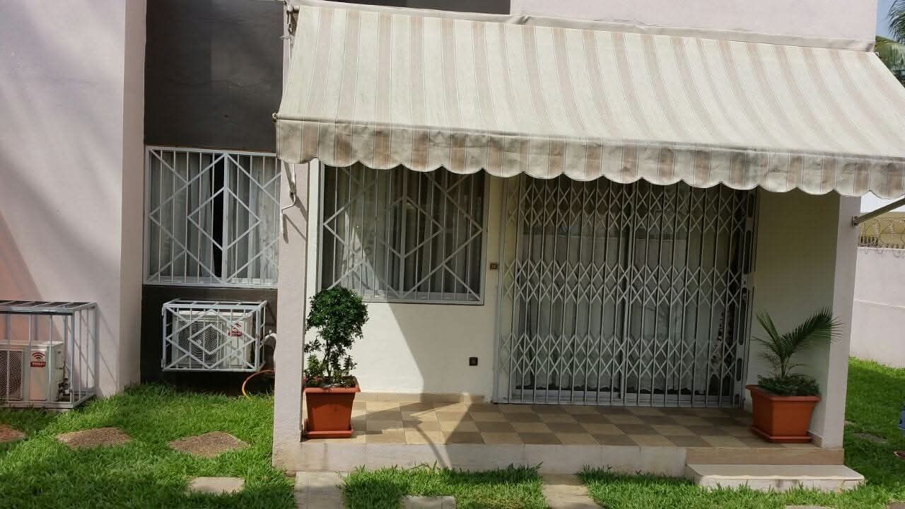 VILLA DE 04 PIÈCES En VENTE AUX DEUX PLATEAUX VALLON
