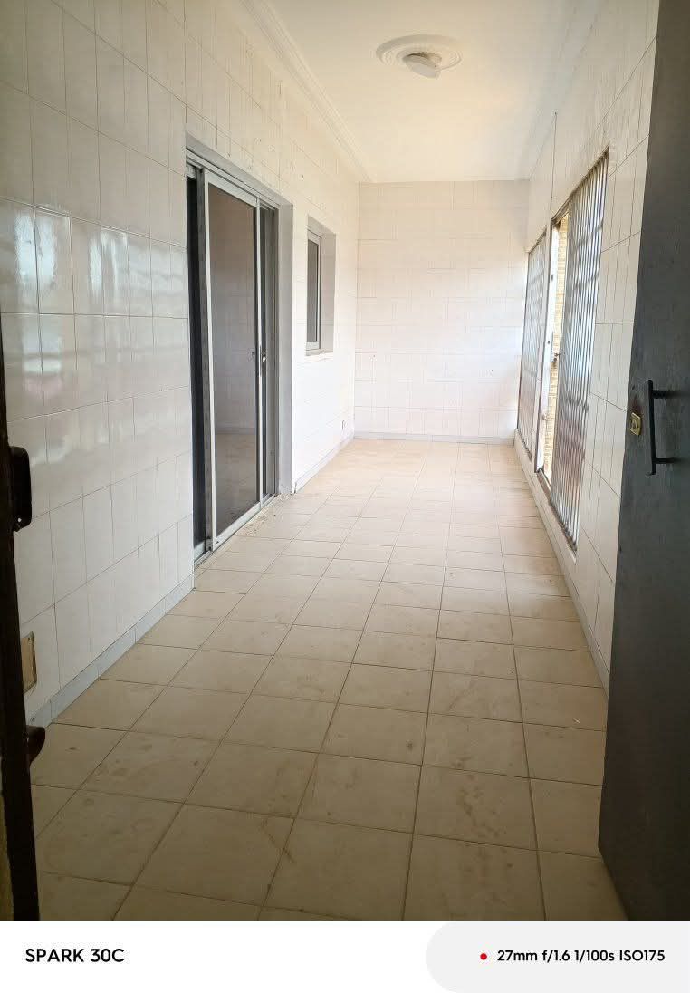 APPARTEMENT 4 PIÈCES À LOUER