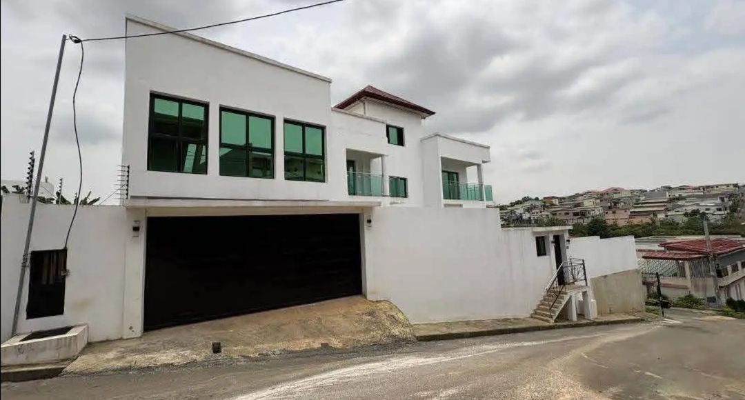 Belle villa duplex en location