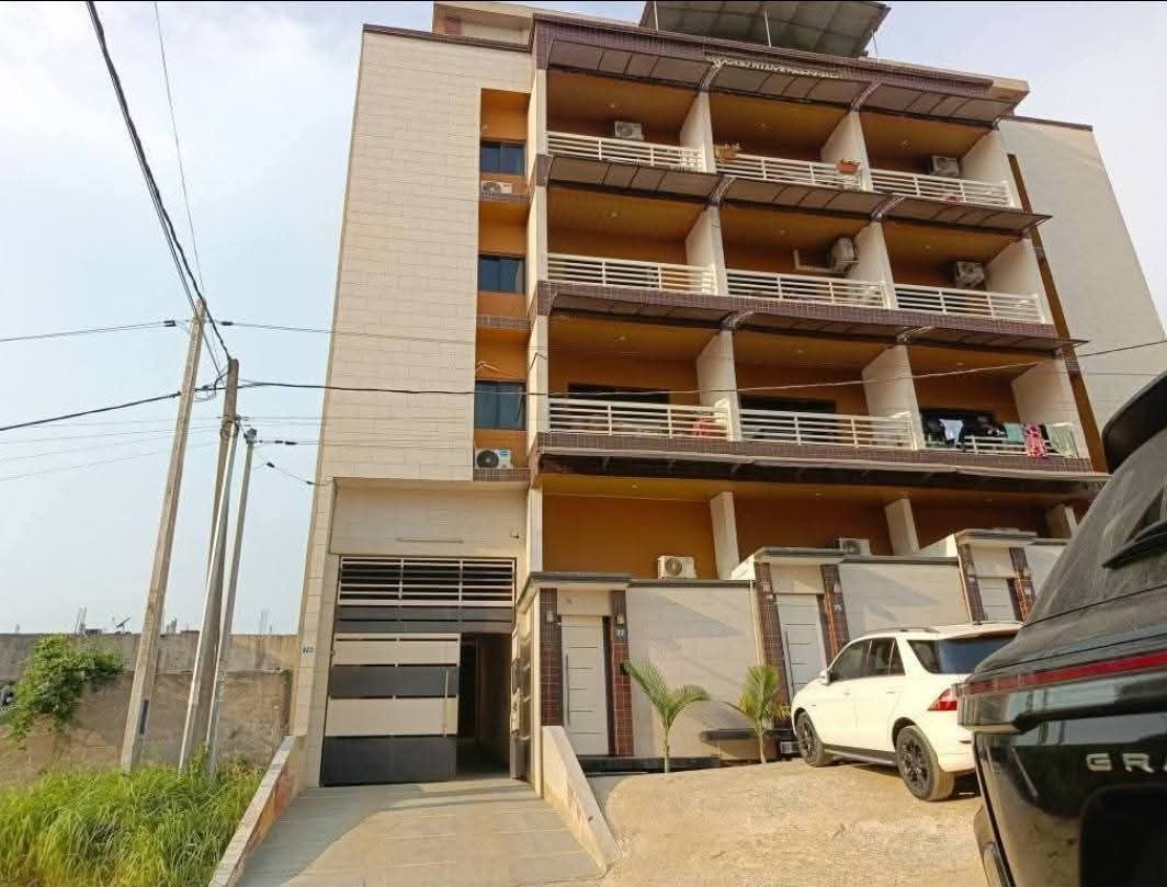 APPARTEMENT 3 PIÈCES À LOUER
