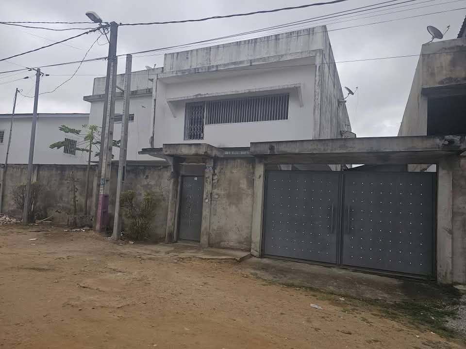 VILLA DUPLEX 7 PIÈCES EN VENTE