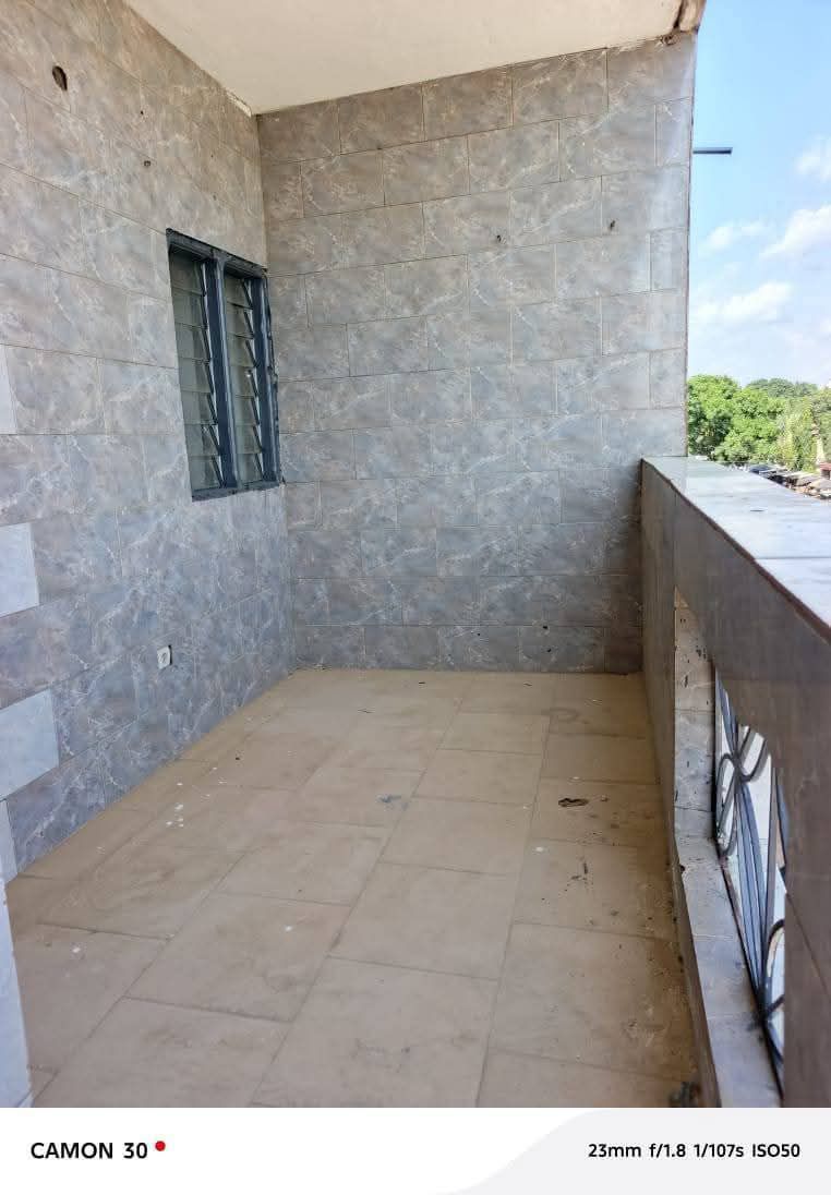 Appartement 3 pièces au 2ème étage