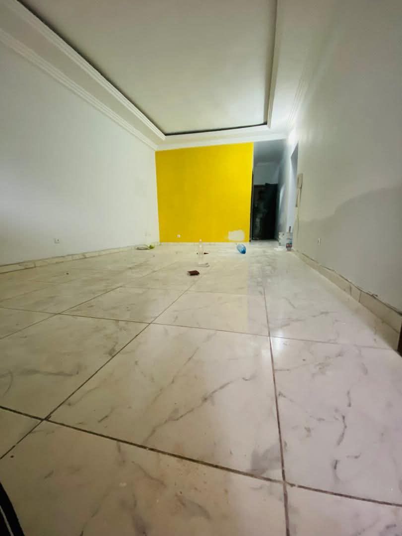 Appartement 3 pièces au 2ème étage
