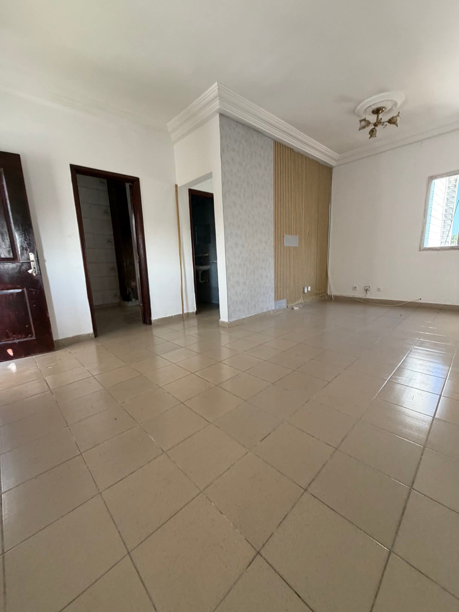 Appartement 2 pièces au 2ème étage