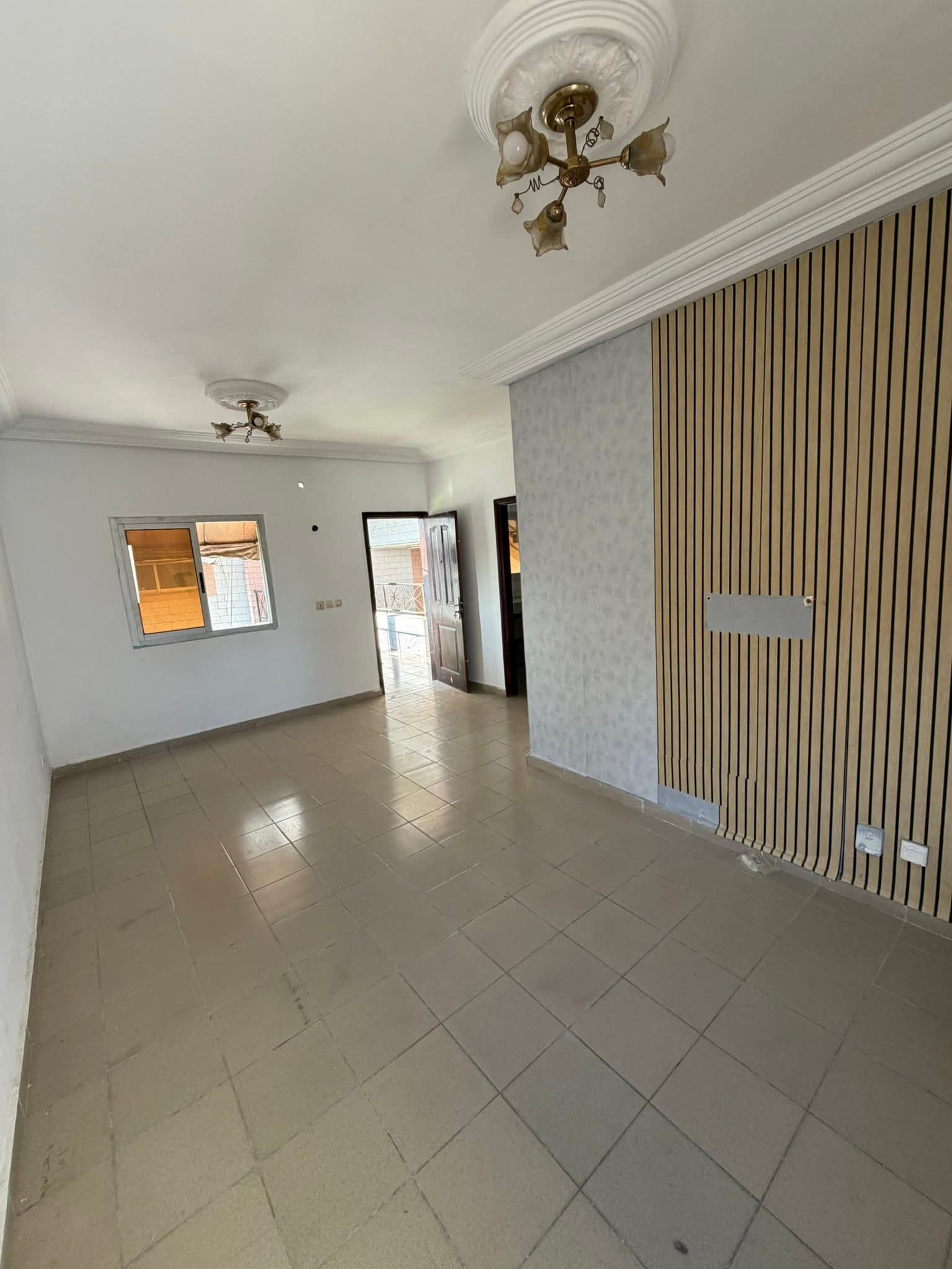 Appartement 2 pièces au 2ème étage