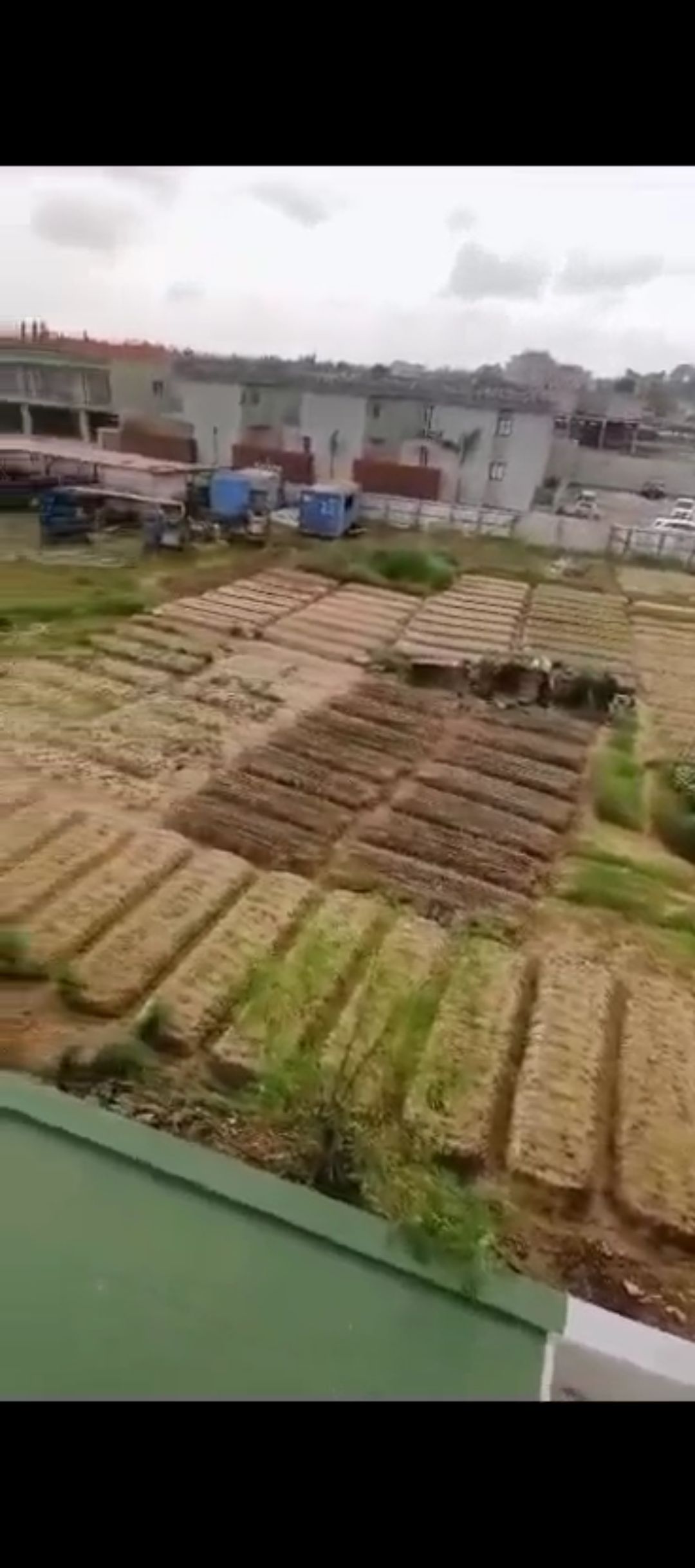 UN TERRAIN DE 3000M2 À VENDRE