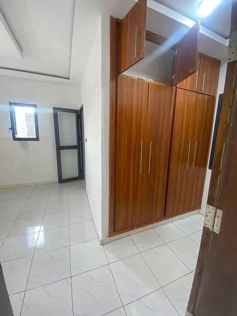 Spacieux appartement 2 pièces au 1er étage Bon standing