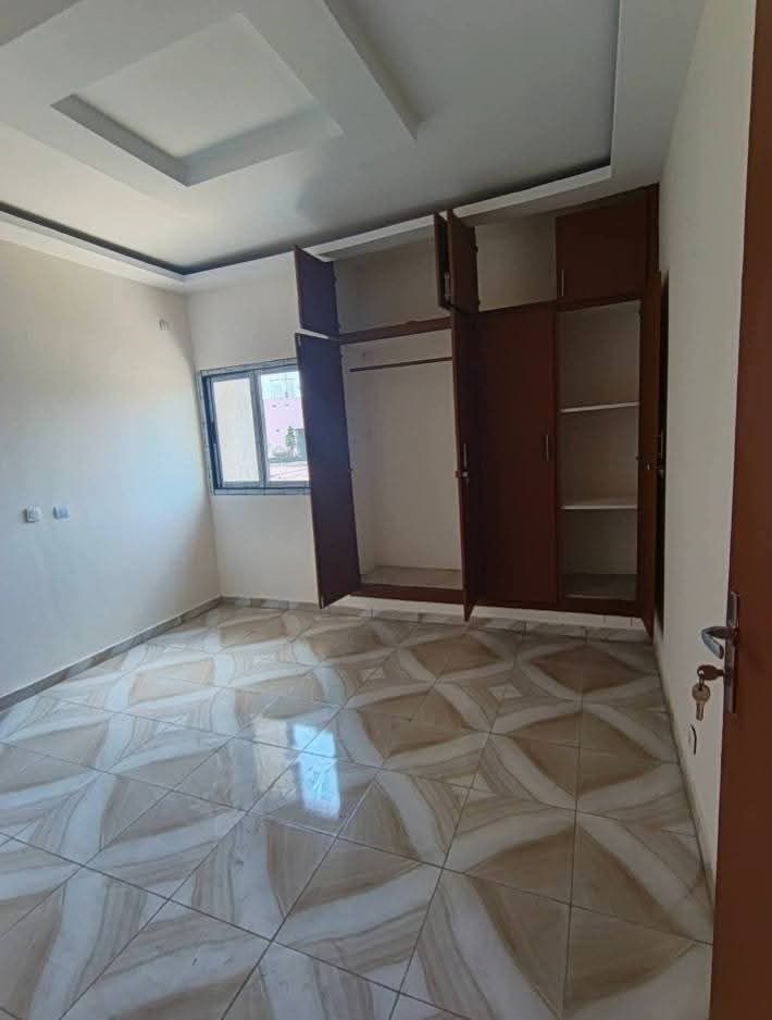 Appartement 3 pièces très spacieux au 3e étage