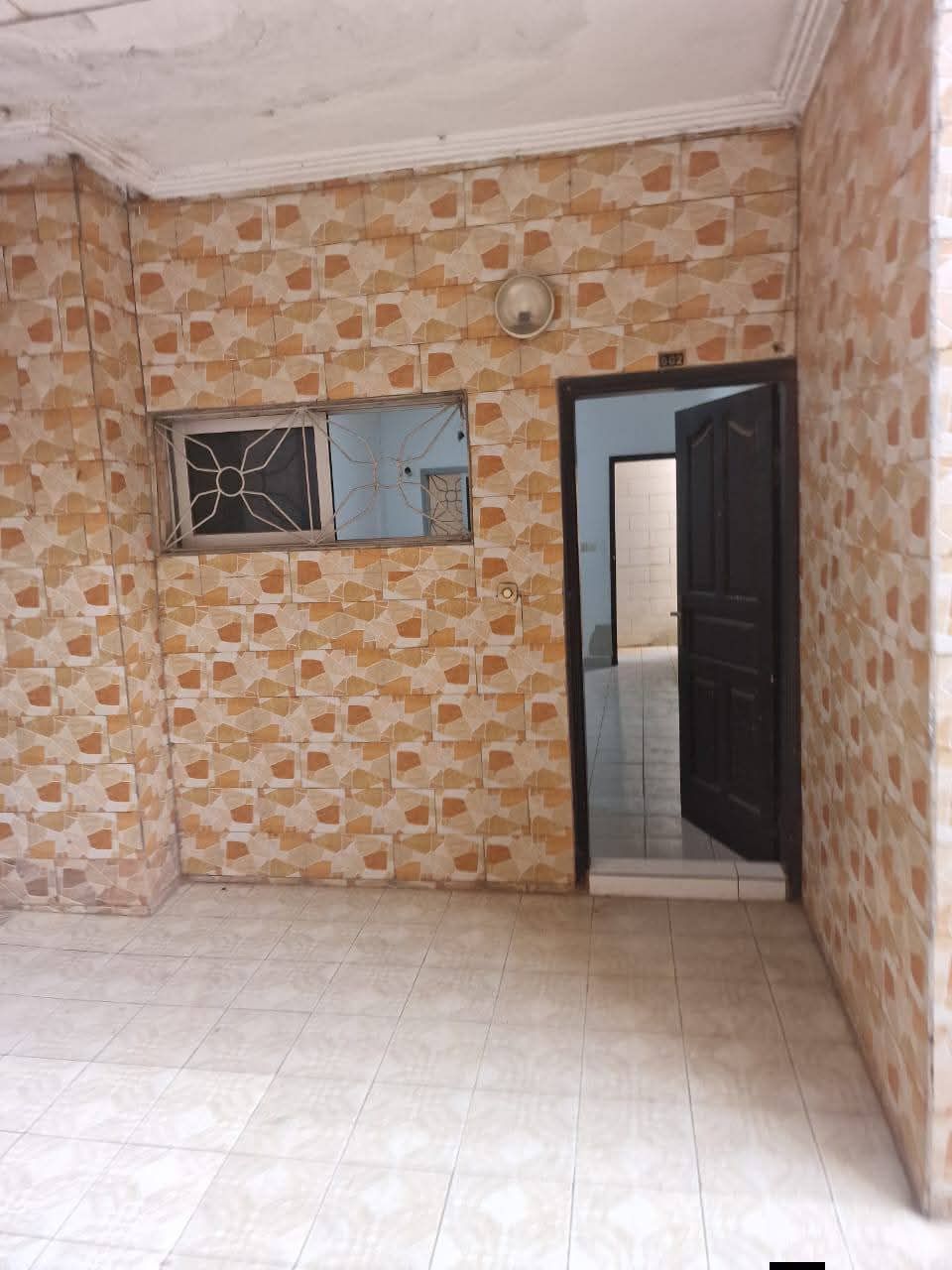 Appartement 2 pièces au rez-de-chaussée