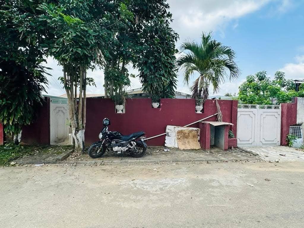 VILLA BASSE 4 PIÈCES EN VENTE