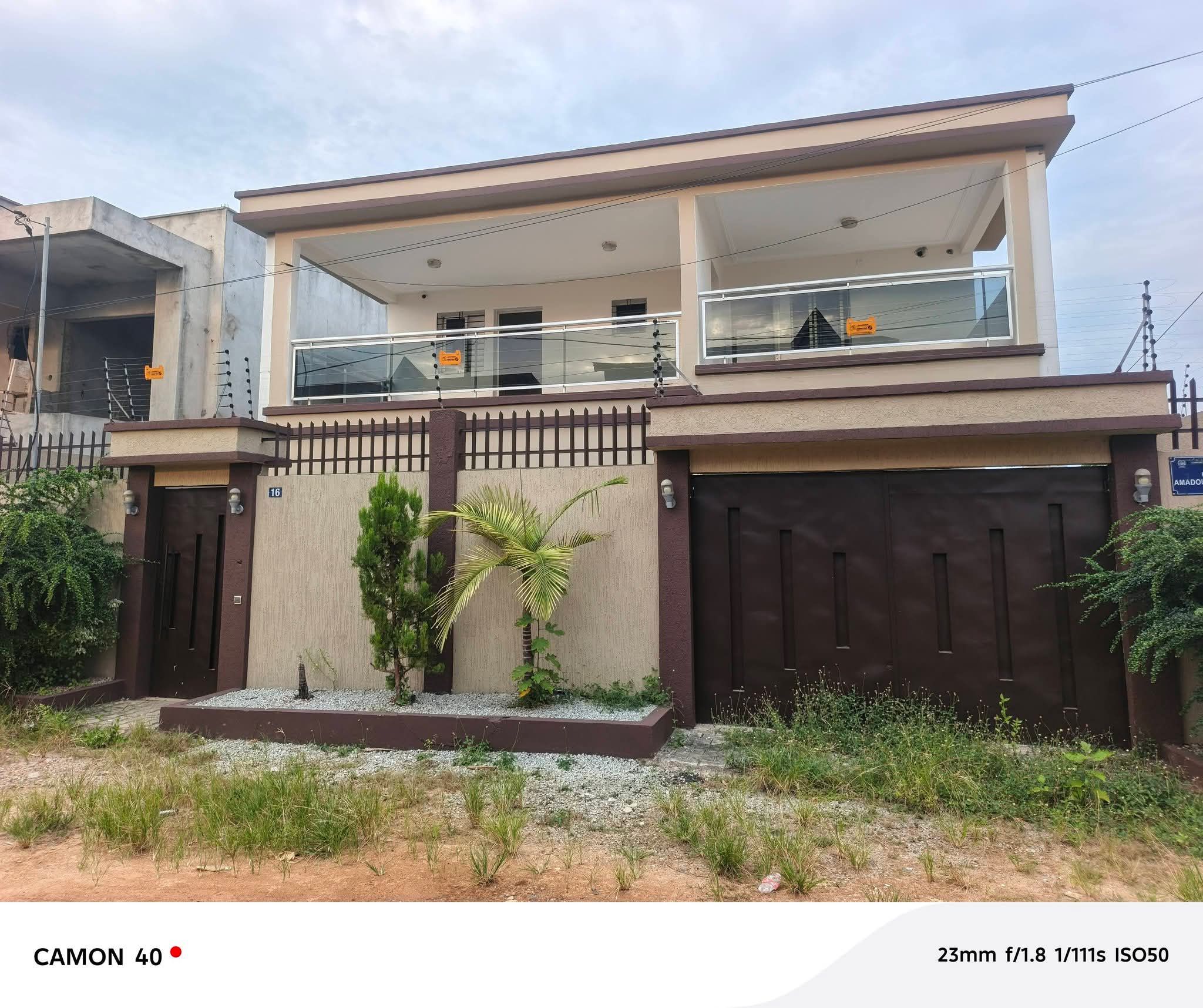 Belle villa duplex en vente
