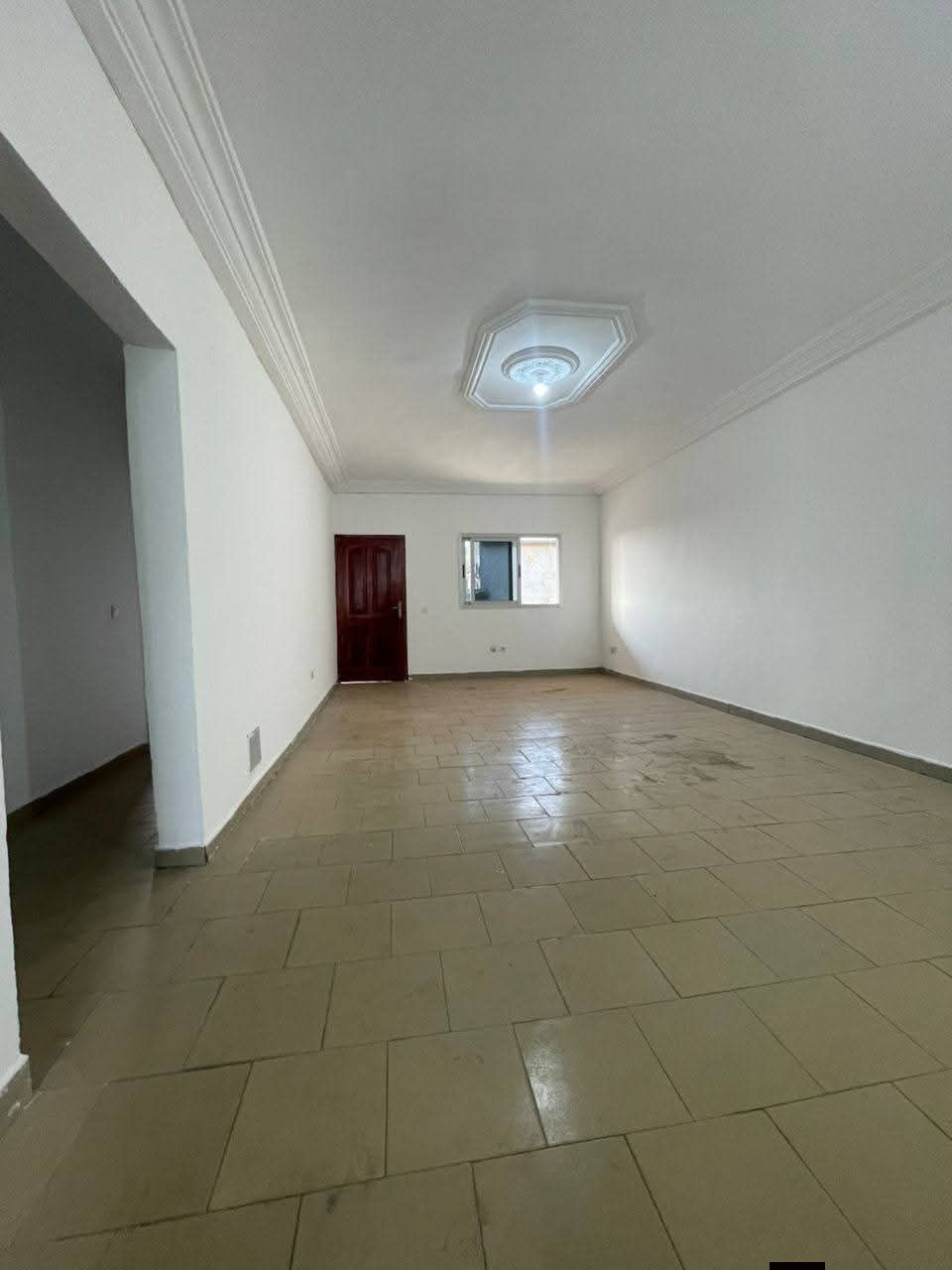 LOCATION APPARTEMENT 4 PIÈCES