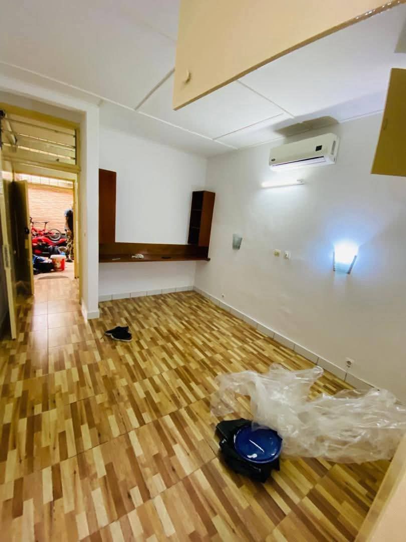 Grand studio