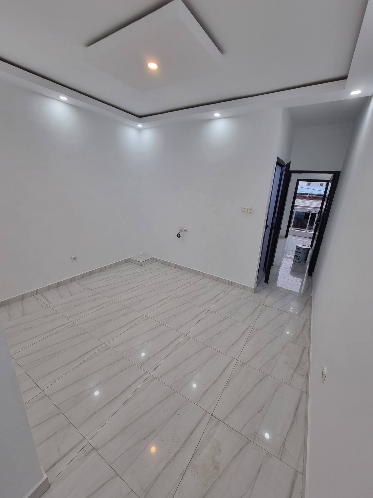 A LOUER UN BEL APPARTEMENT 2 PIÈCES