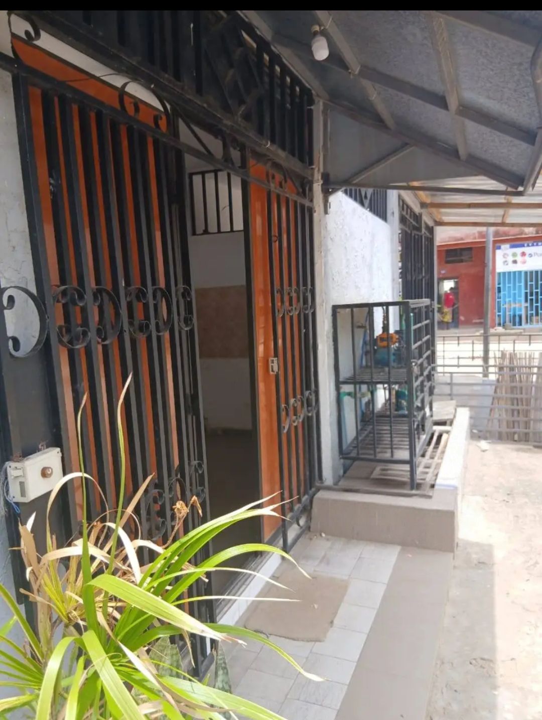 MAGASIN EN LOCATION