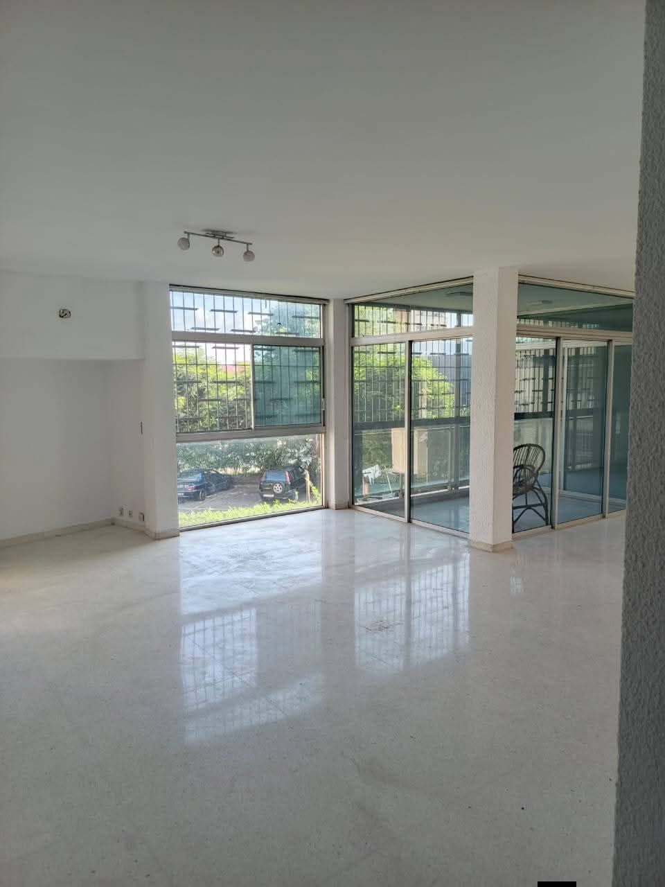 APPARTEMENT 4 PIÈCES À LOUER