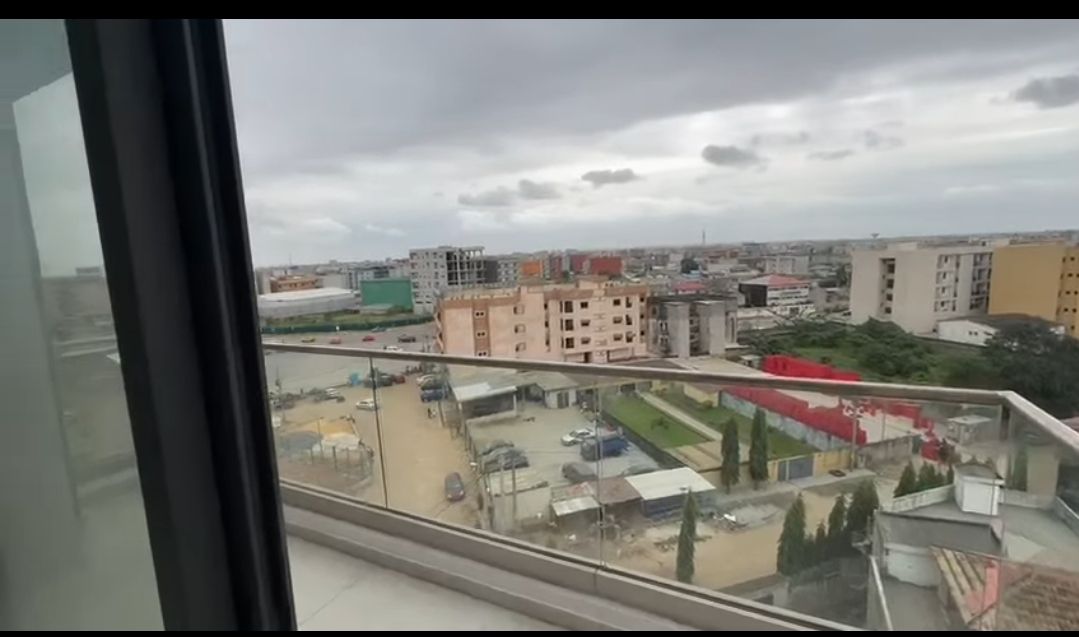 Appartement 5 pièces nouvelle construction au 5e étage avec ACD