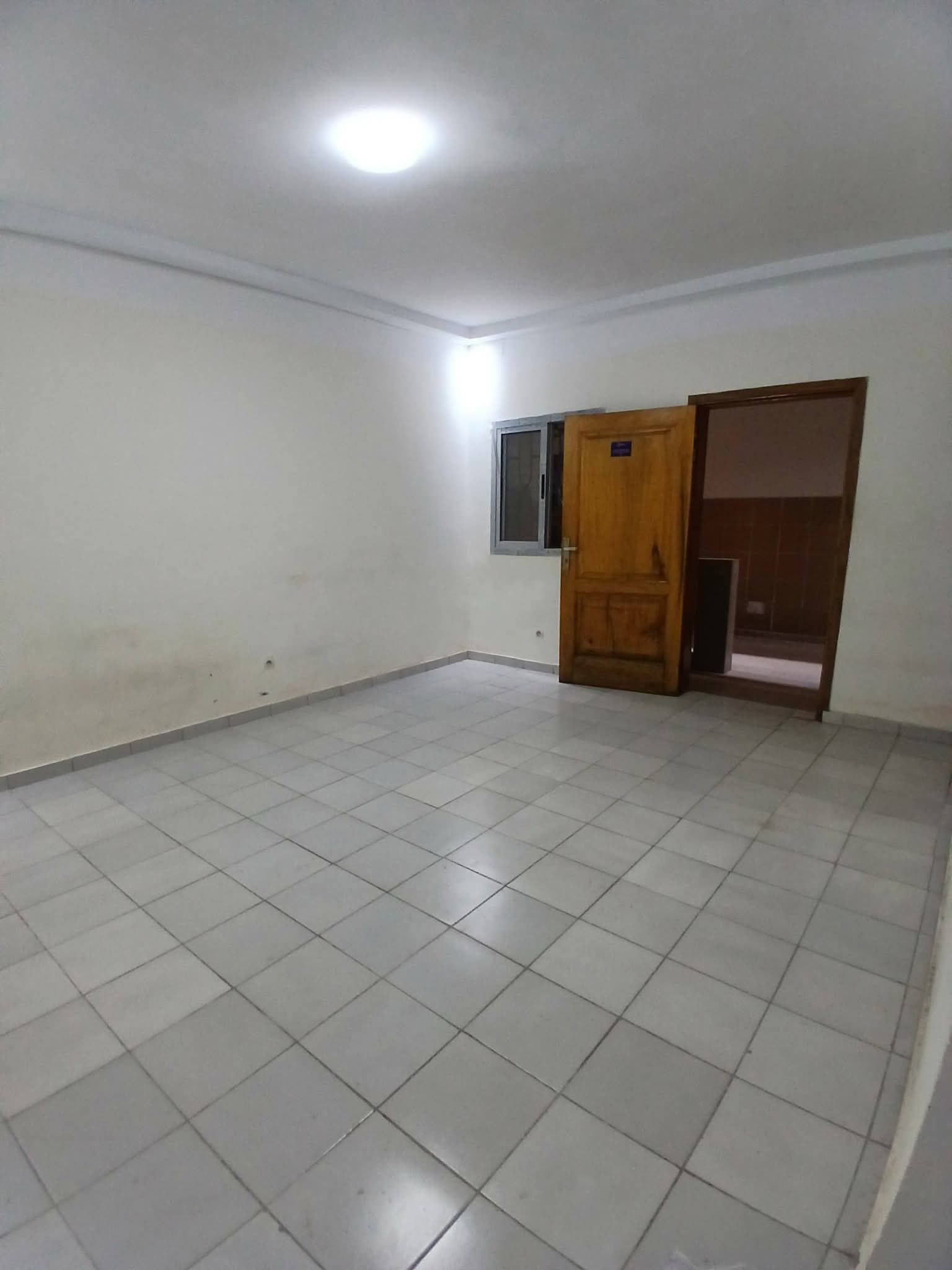 Appartement 2 pièces au rez-de-chaussée