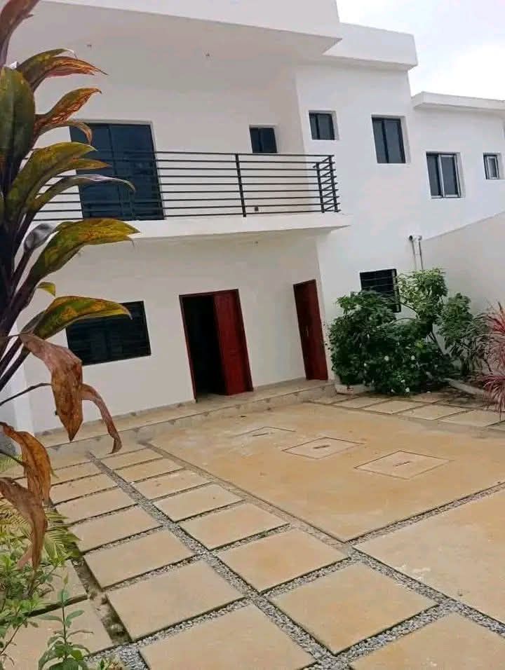 Belle villa duplex en vente