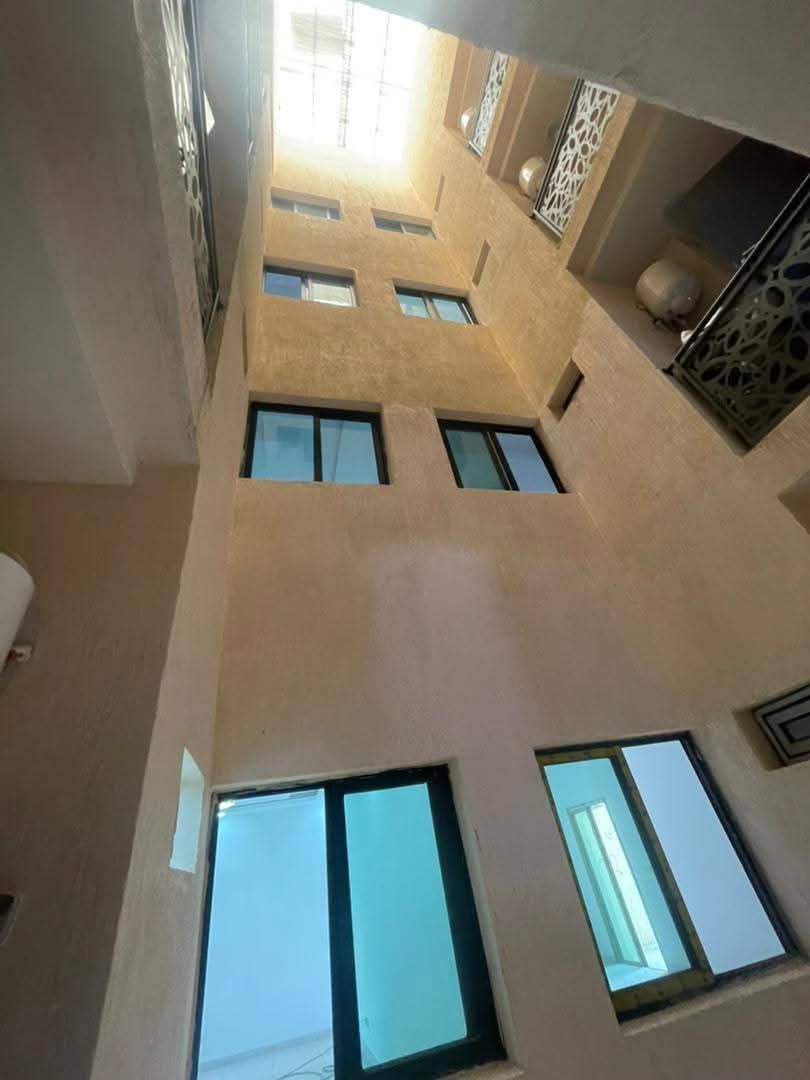 Bel appartement 3 pièces dans un nouveau bâtiment