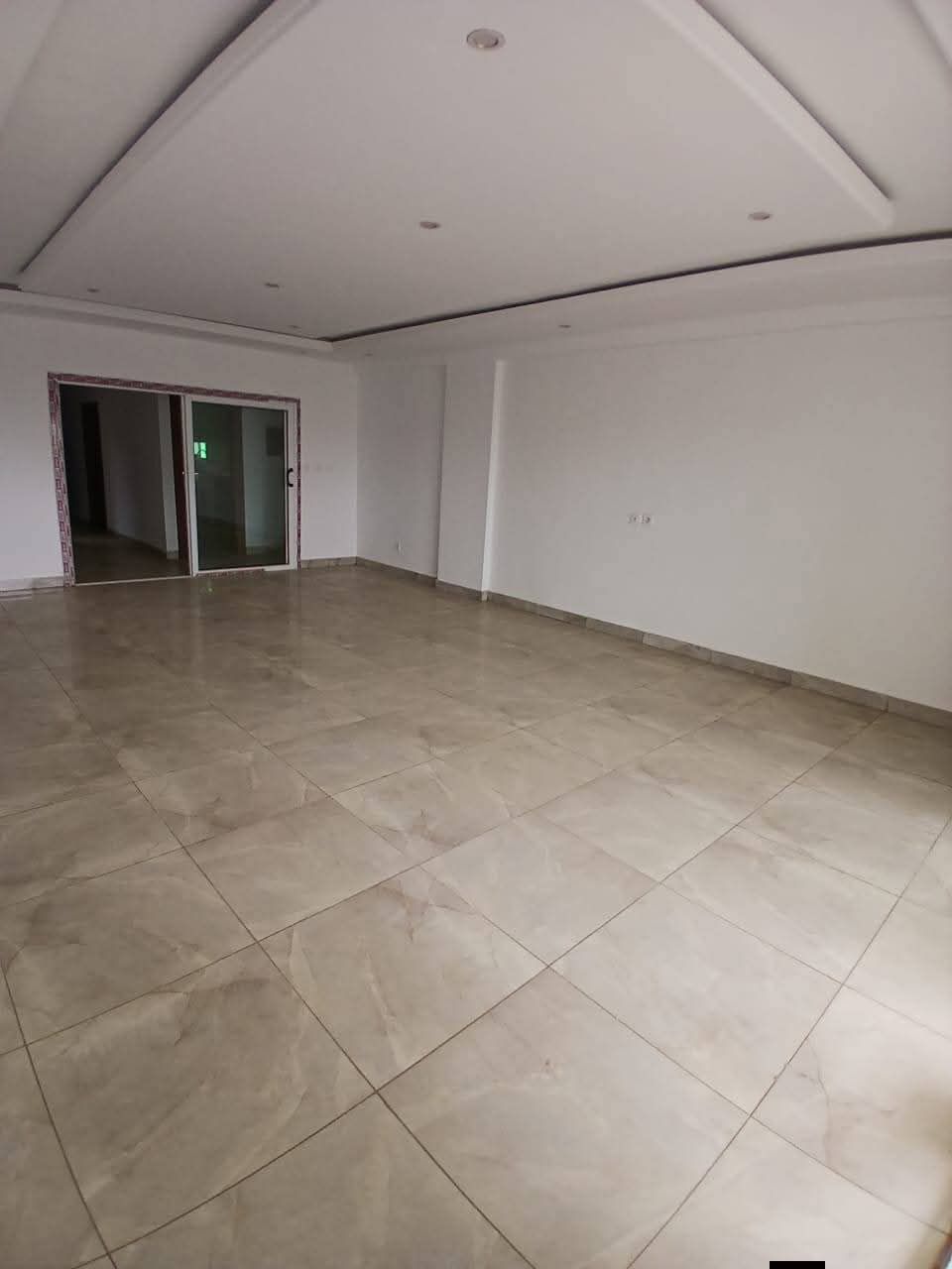 Magnifique et spacieux Appartement 4 pièces haut standing