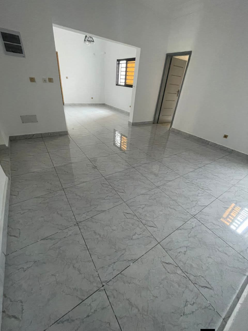 APPARTEMENT 3 PIÈCES À LOUER