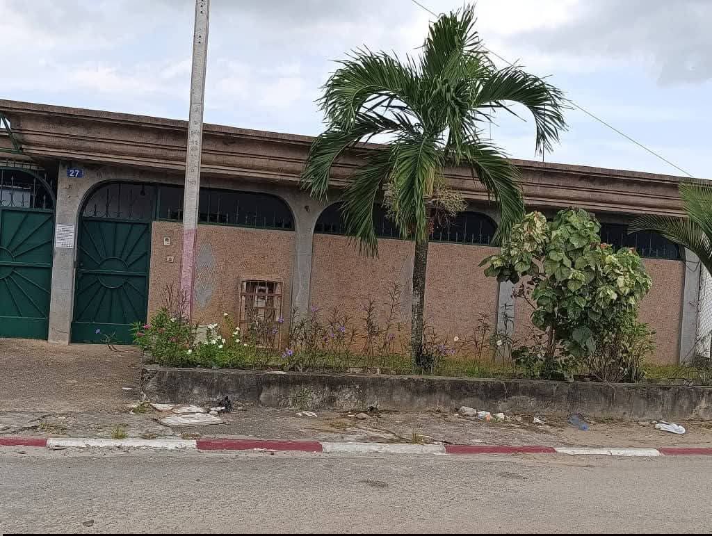 À VENDRE VILLA BASSE 4 PIÈCES