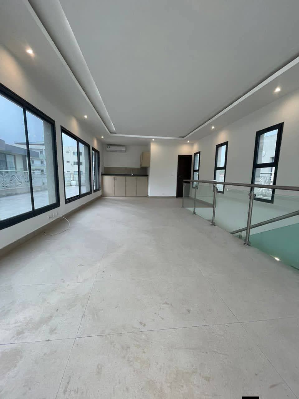 LOCATION VILLA DUPLEX 7 PIÈCES
