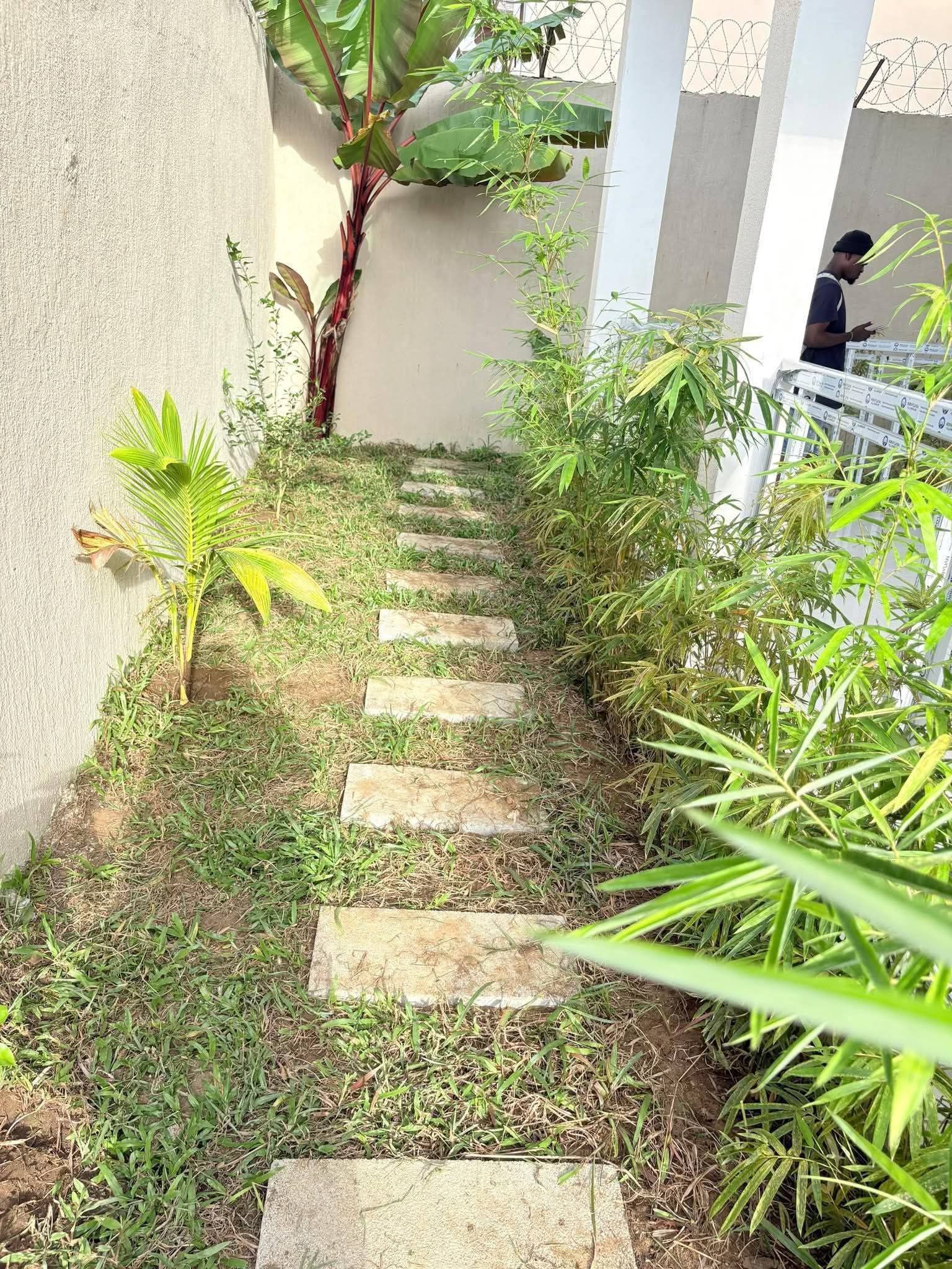 LOCATION VILLA BASSE 4 PIÈCES