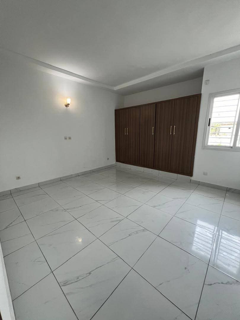 Spacieux appartement 3 pièces au 4e étage