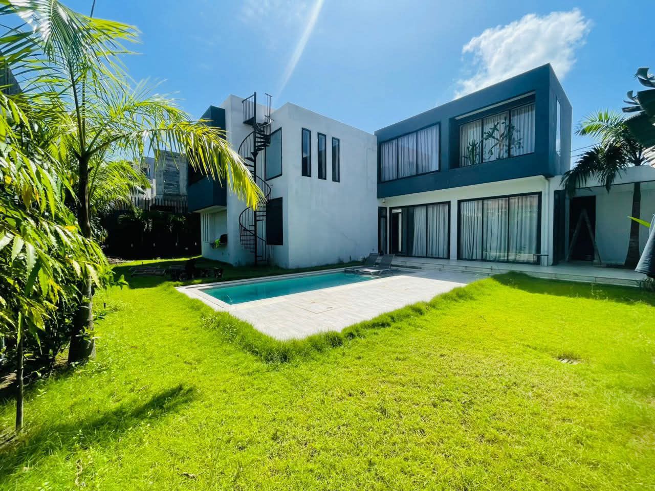 VILLA DUPLEX 4 PIÈCES EN VENTE