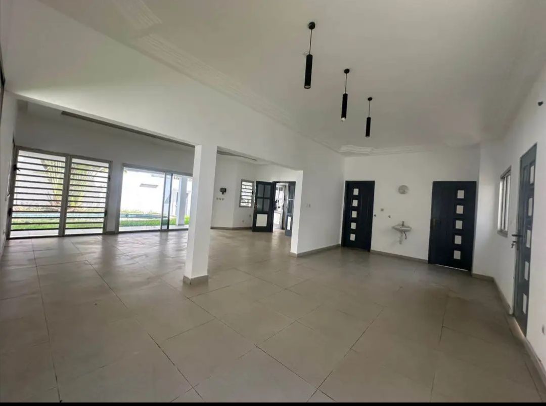 LOCATION VILLA DUPLEX 6 PIÈCES