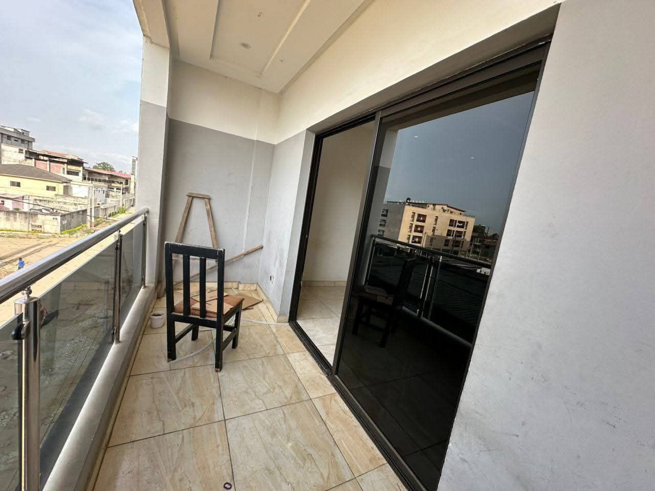 Appartement 4 pièces au 2ème étage
