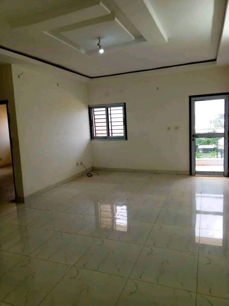 Appartement 3 pièces au 2ème étage