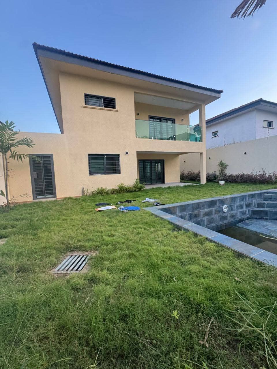 Belle villa duplex en location
